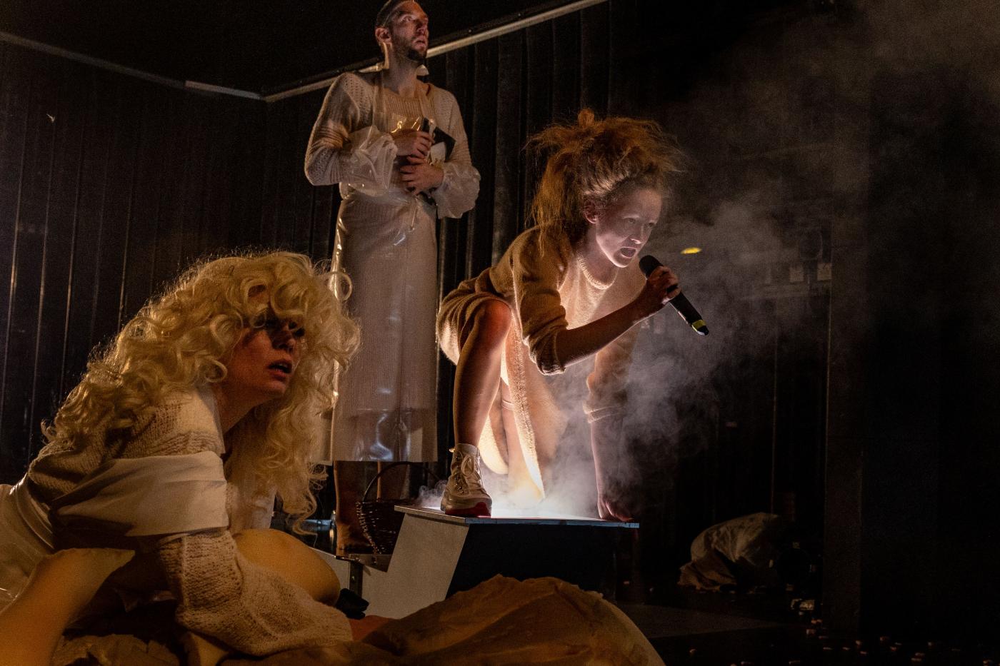 1. Tatiana Kupcová, František Hnilička a Zuzana Valešová