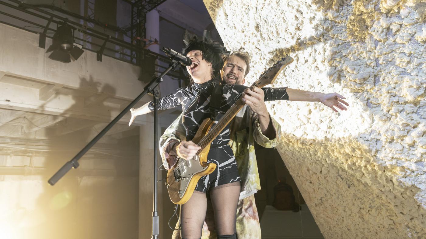 Václav Marhold (Zbyněk) a Táňa Malíková (Vrána) mají velmi speciální milostný poměr