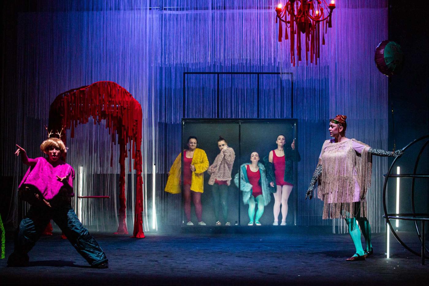 Sen noci svatojánské